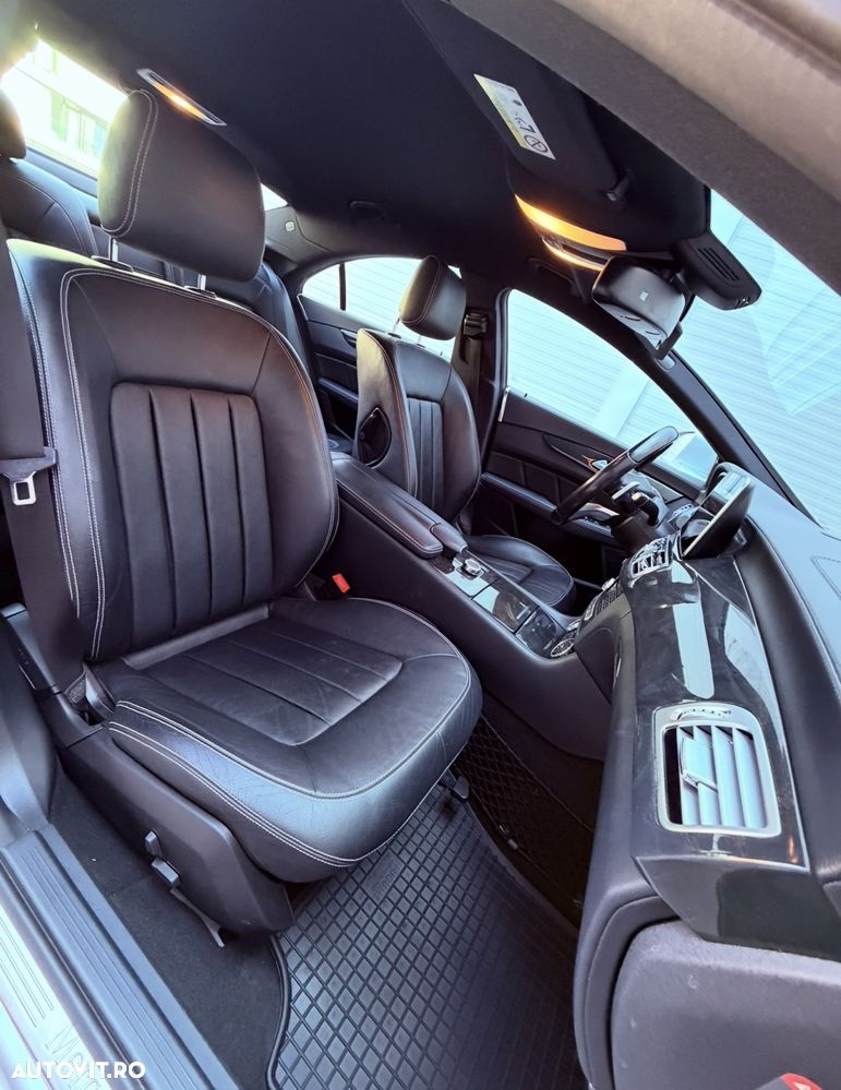 Mercedes-Benz CLS - 4