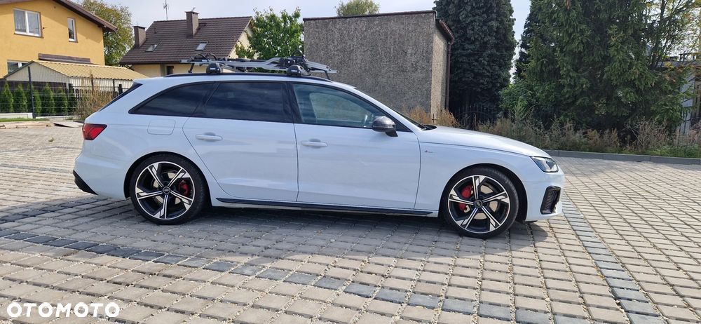 Audi A4 - 5