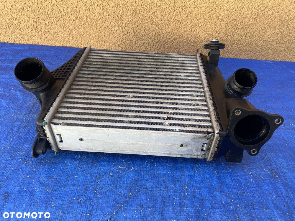 AUDI SQ7 4M 4M0145803 LEWA CHŁODNICA INTERCOOLER / ORYGINAŁ - 4