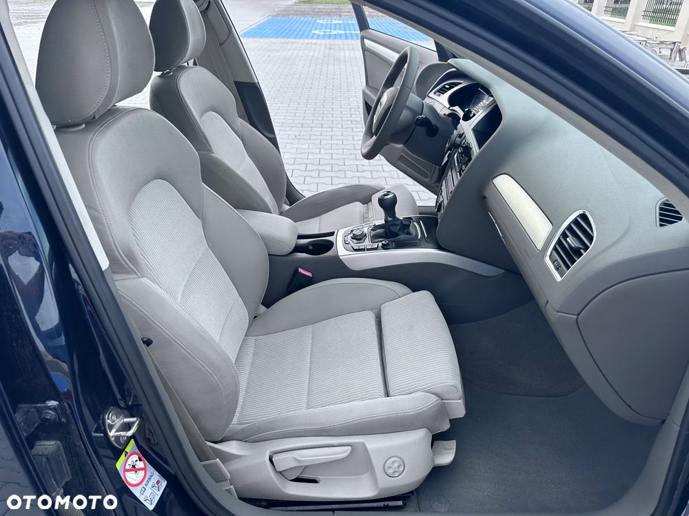 Audi A4 Limousine 2.0 TDI DPF Ambition - 33