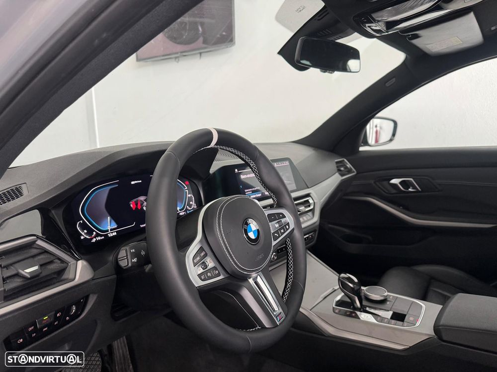 BMW 330 e Pack M Auto - 10