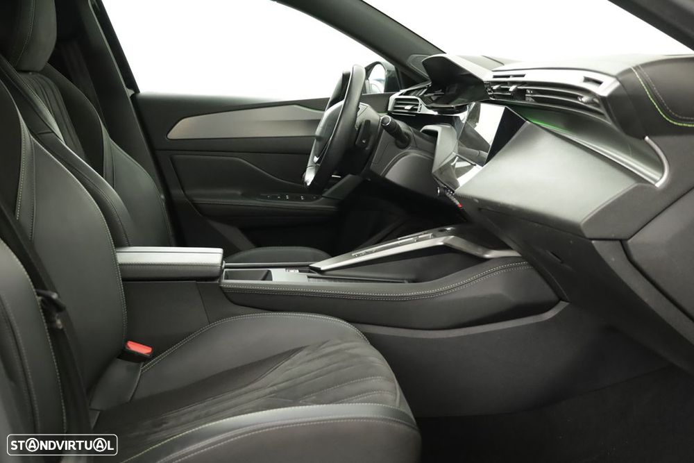 Peugeot 308 1.2 PureTech GT EAT8 - 21
