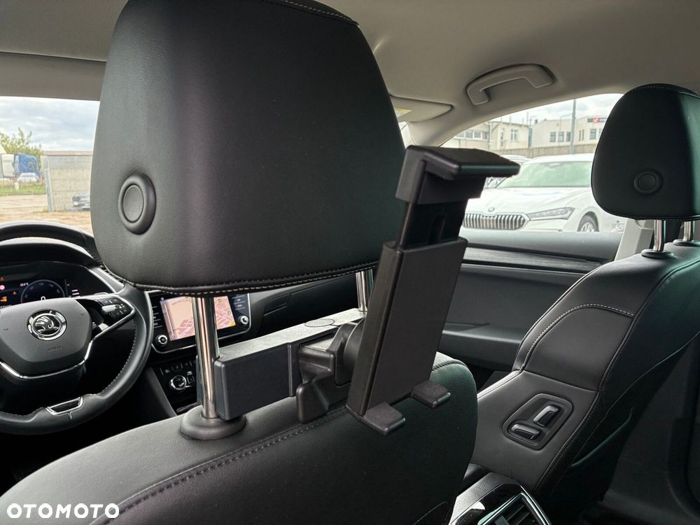 Skoda Superb 2.0 TDI SCR Style DSG - 34