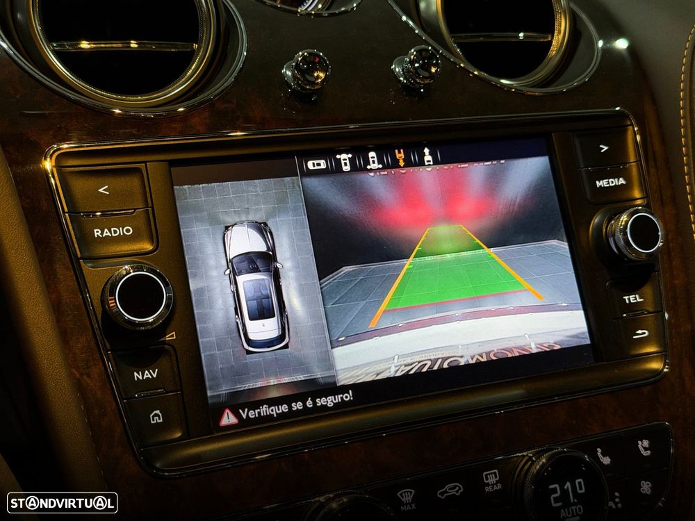 Bentley Bentayga Hybrid - 28