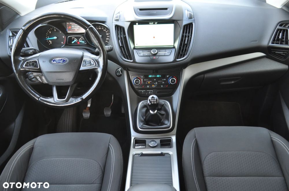 Ford Kuga 2.0 TDCi 4x4 Titanium - 8
