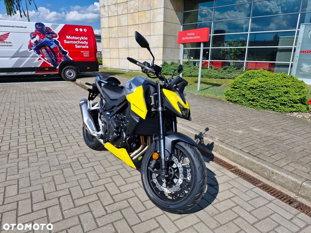 Honda CB - 4