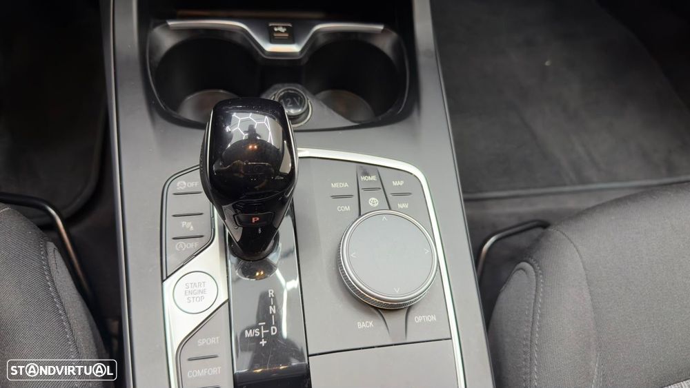 BMW 116 d Line Luxury Auto - 29