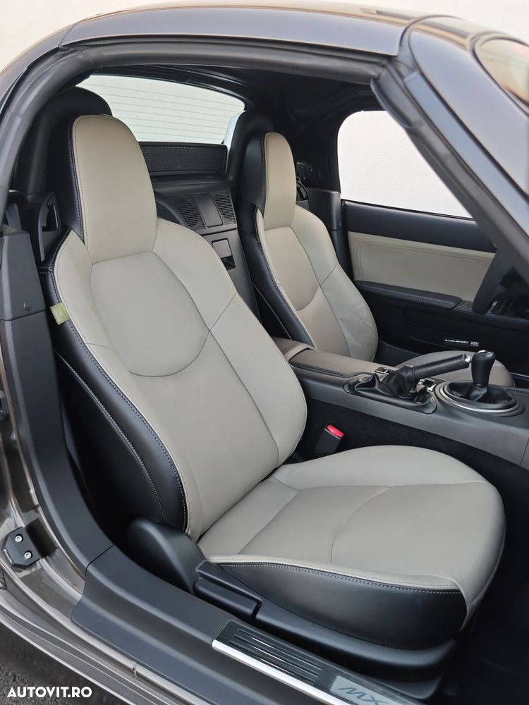 Mazda MX-5 2.0 MZR Roadster Coupe Sendo - 17