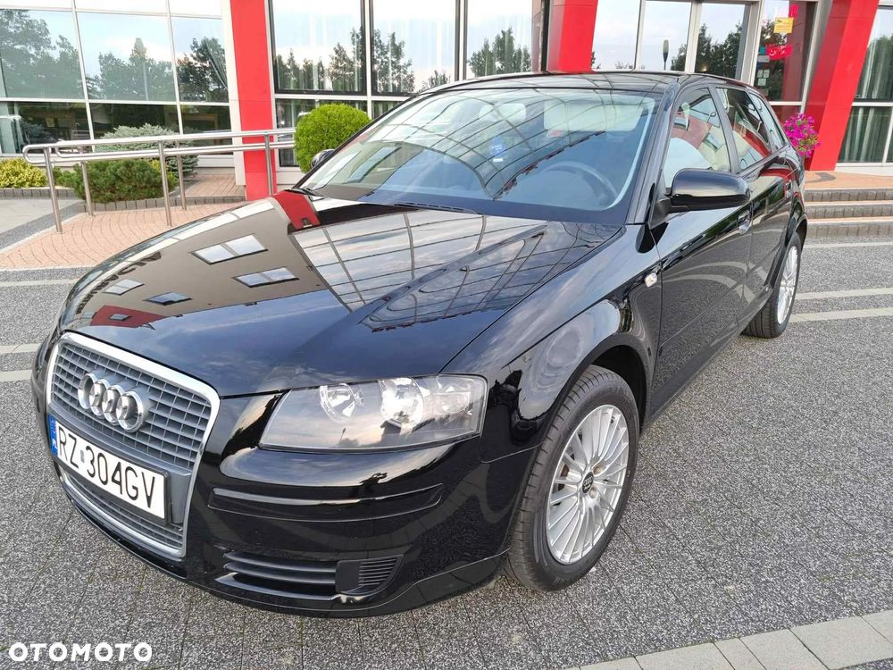 Audi A3 1.6 Ambiente - 5