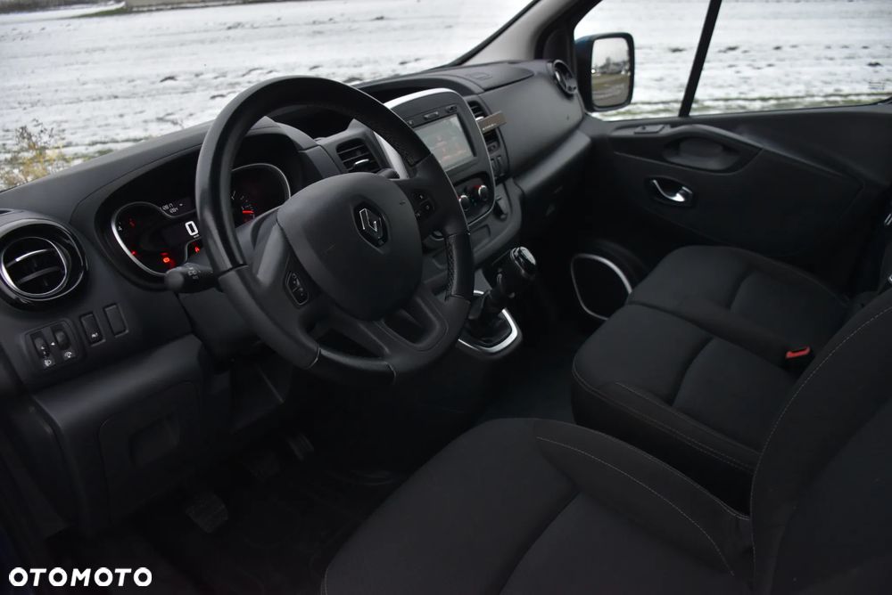 Renault Trafic Grand 2.0 dCi - 13