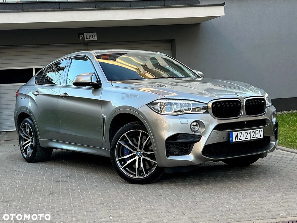 BMW X6M - 10