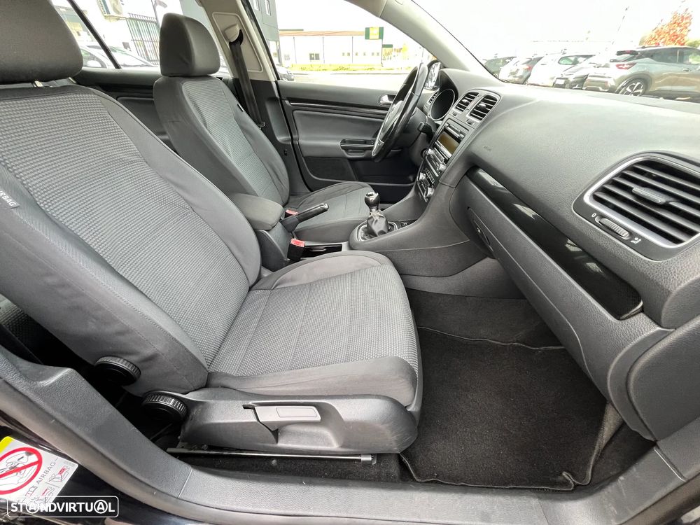 VW Golf Variant 1.6 TDi Confortline - 16