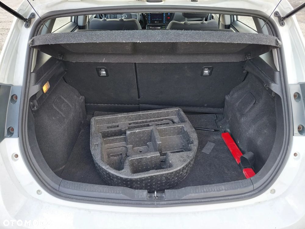 Toyota Auris 1.33 VVT-i Active - 11