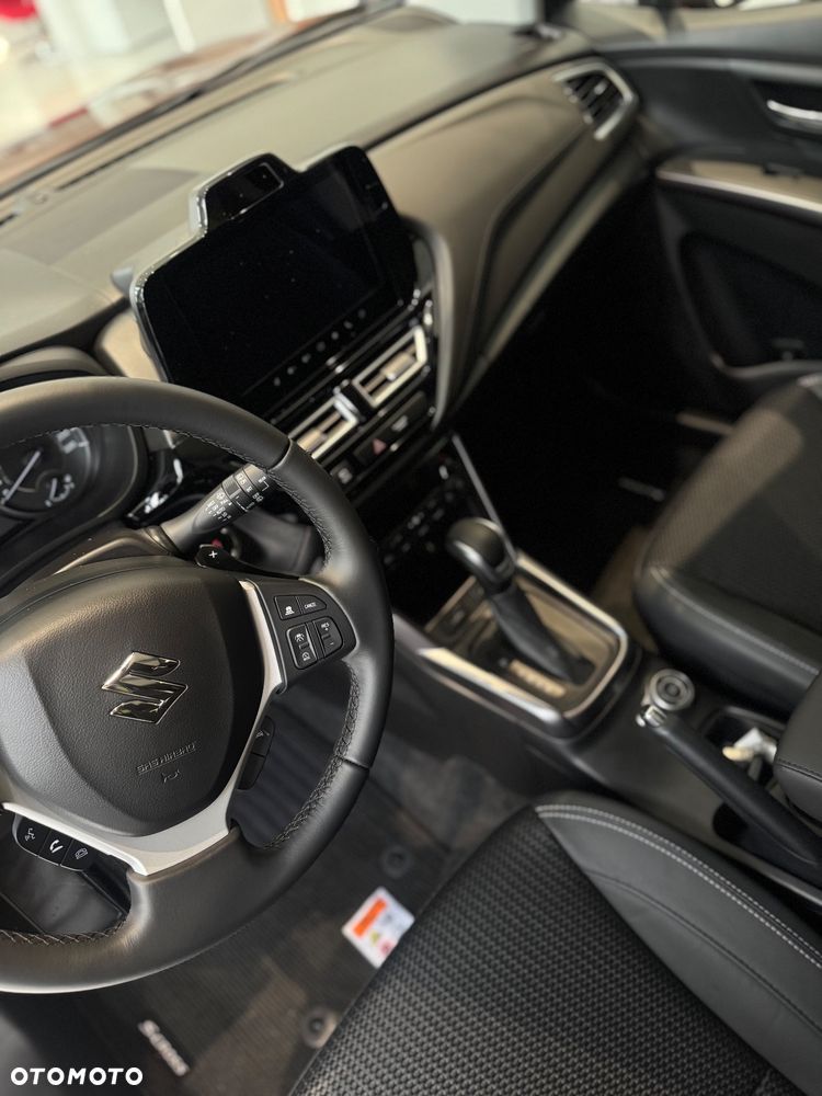 Suzuki SX4 S-Cross - 10