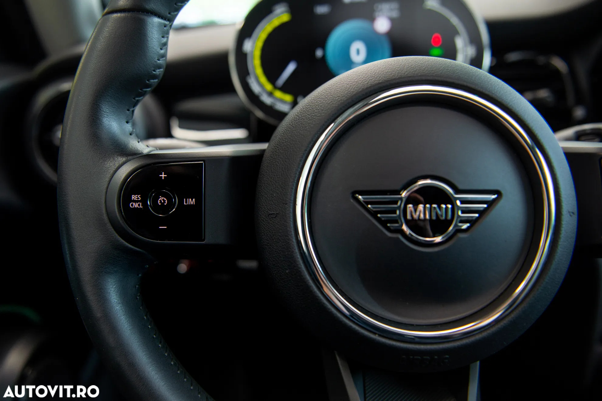 Mini Cooper SE Standard - 18