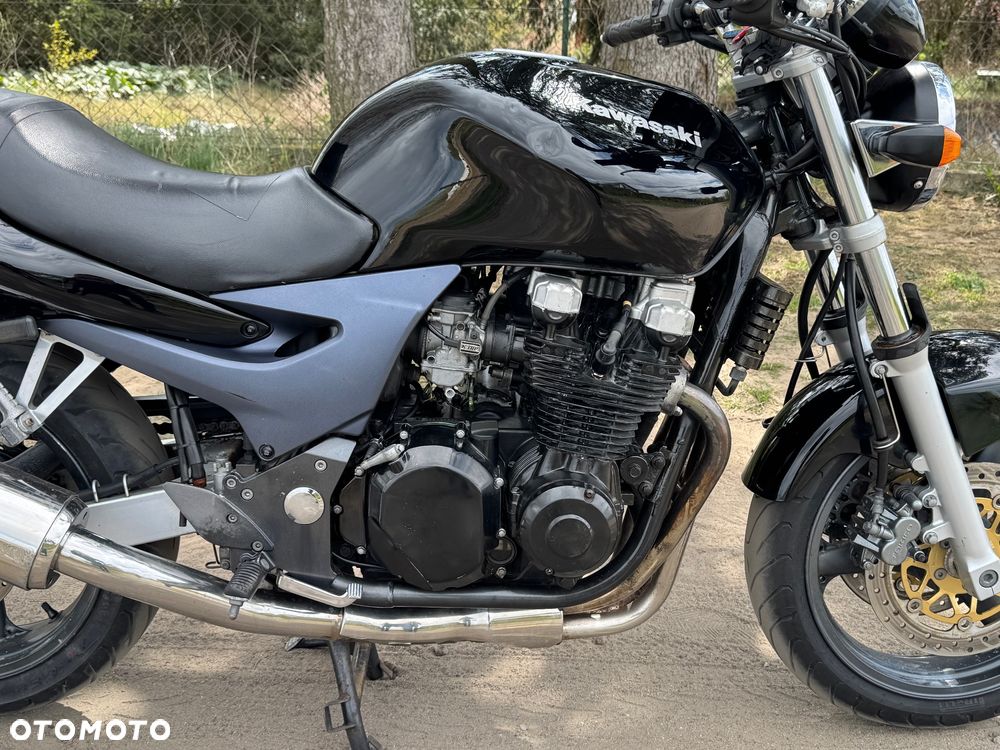 Kawasaki ZR - 5