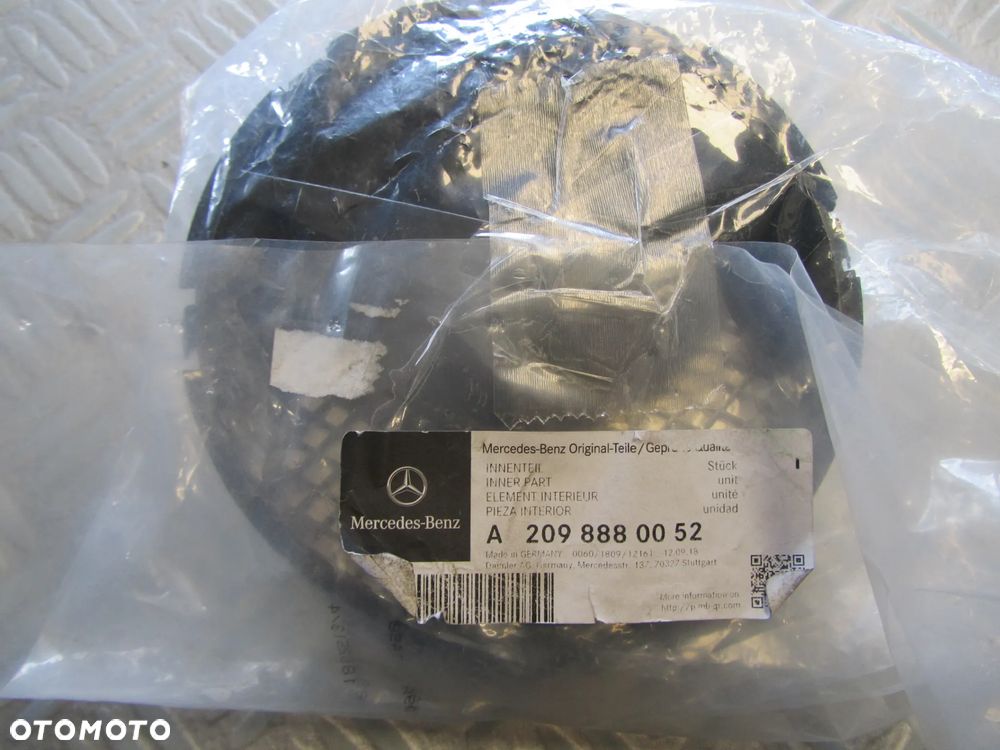 wspornik 2098880052 - 1