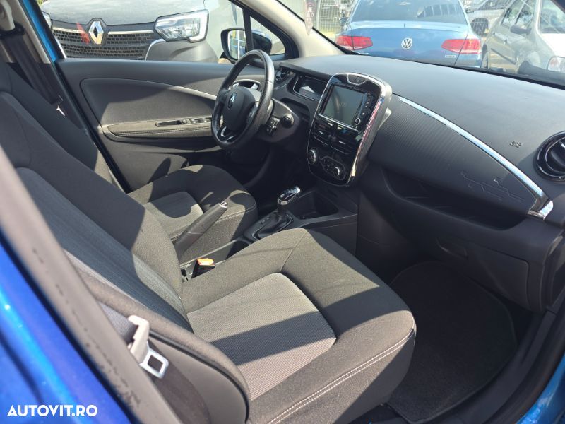 Renault ZOE - 13