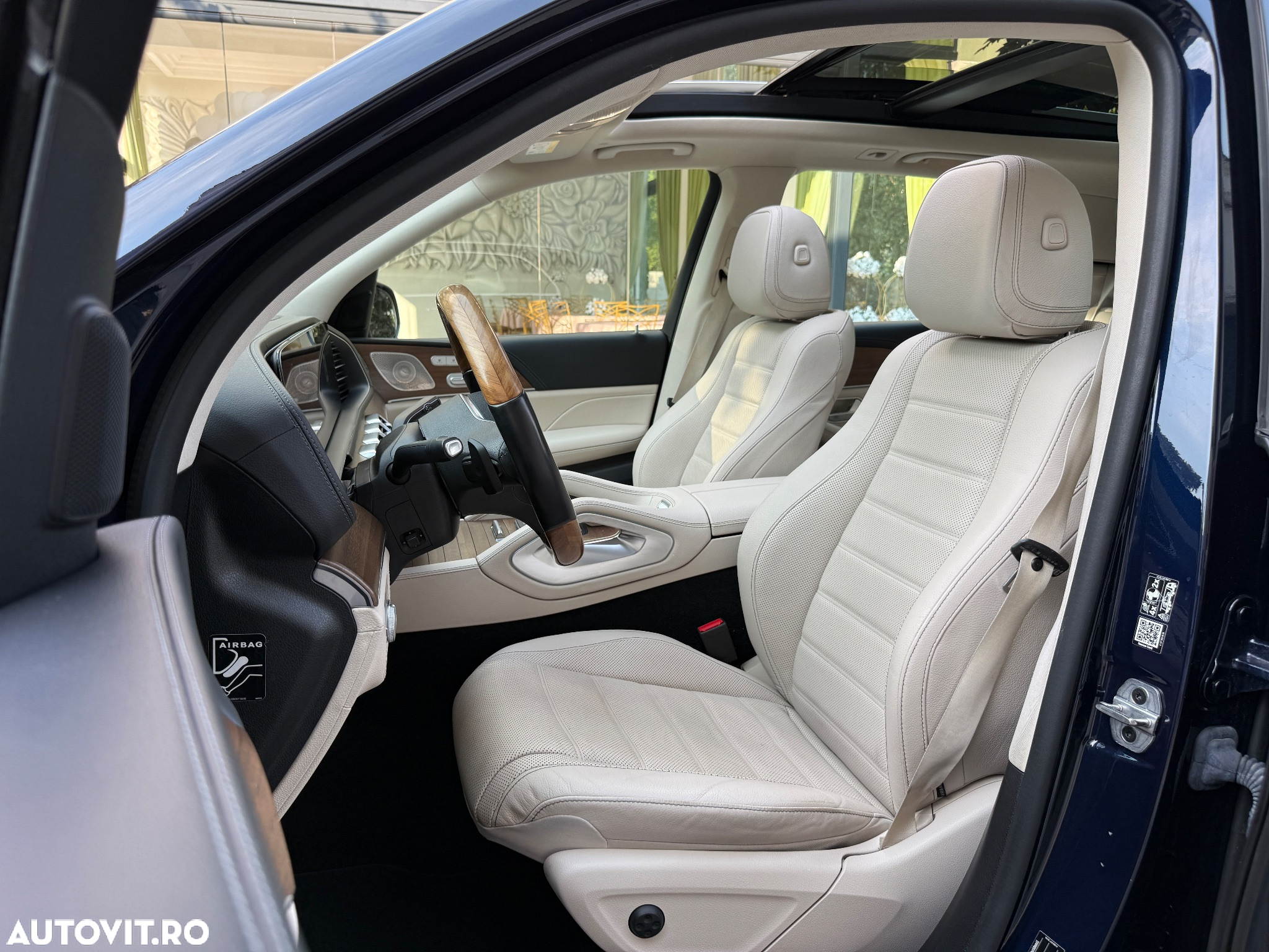 Mercedes-Benz GLE 300 d 4Matic 9G-TRONIC AMG Line - 11