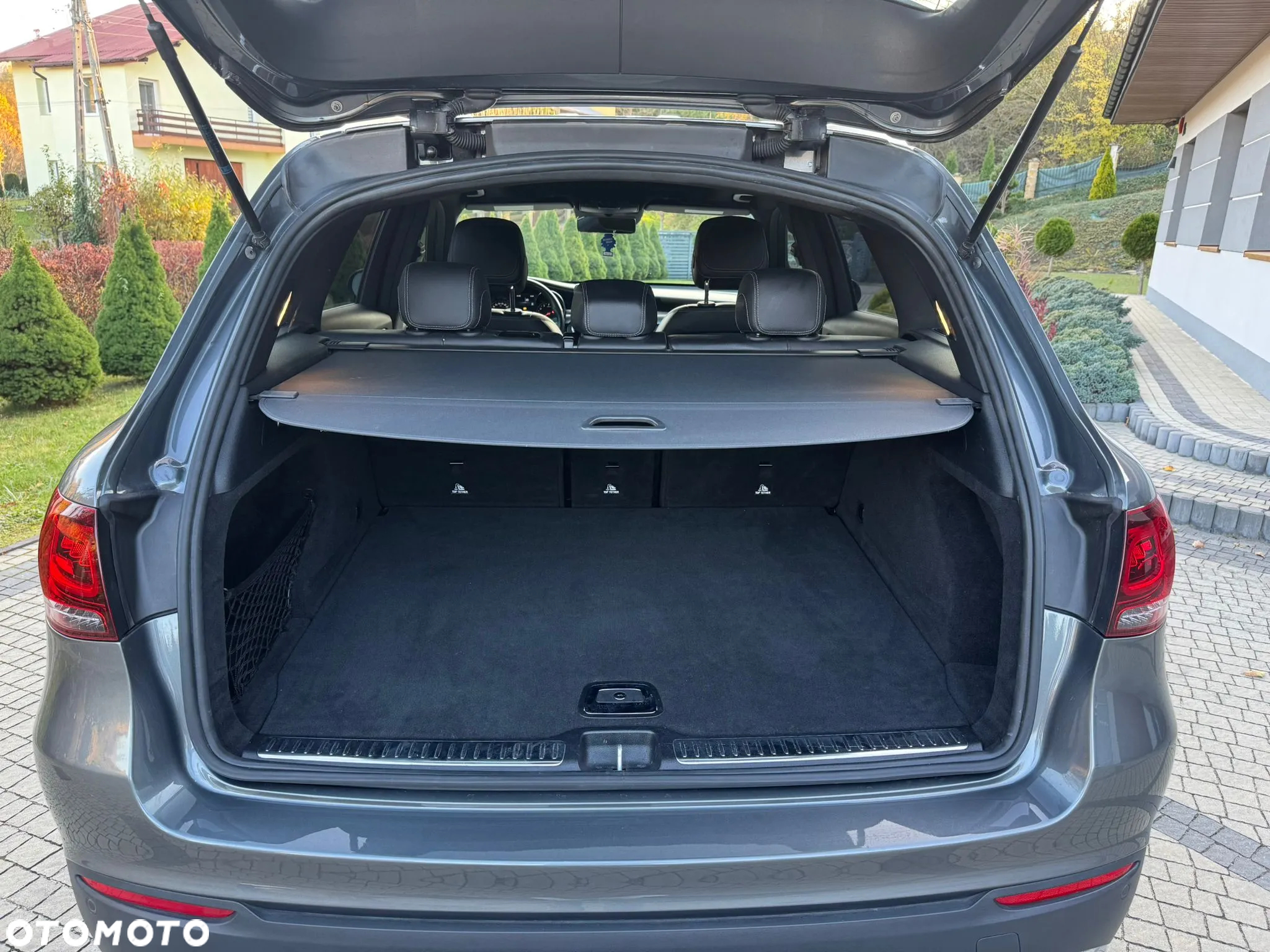 Mercedes-Benz GLC 300 Coupe 4Matic 9G-TRONIC - 18