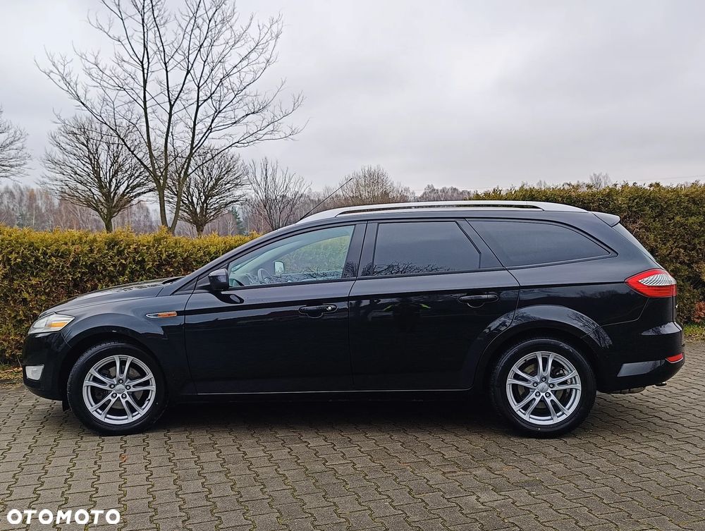 Ford Mondeo 2.0 TDCi Black Magic - 4