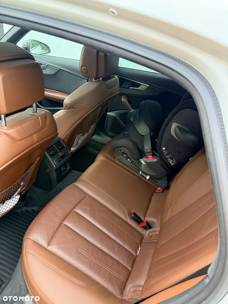 Audi A4 Limousine 2.0 TFSI Quattro S tronic - 10
