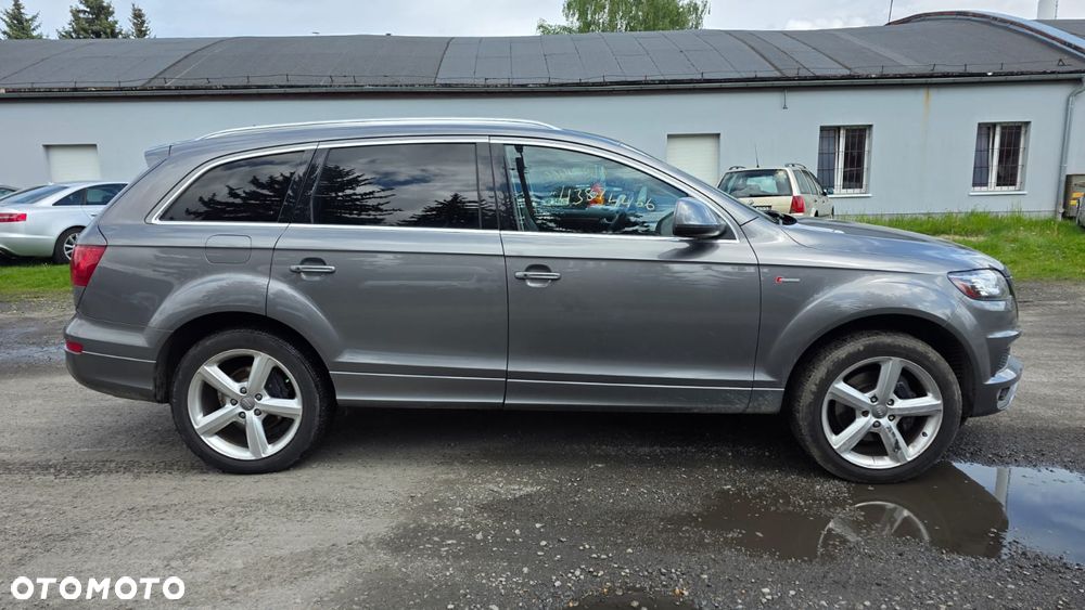 Audi Q7 3.0 TFSI Quattro Tiptronic - 9