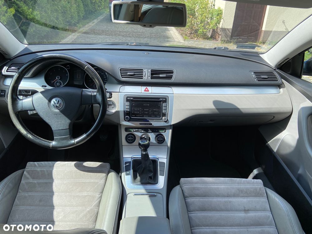 Volkswagen Passat Variant - 5