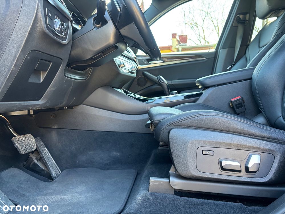 BMW X3 xDrive30i xLine - 13