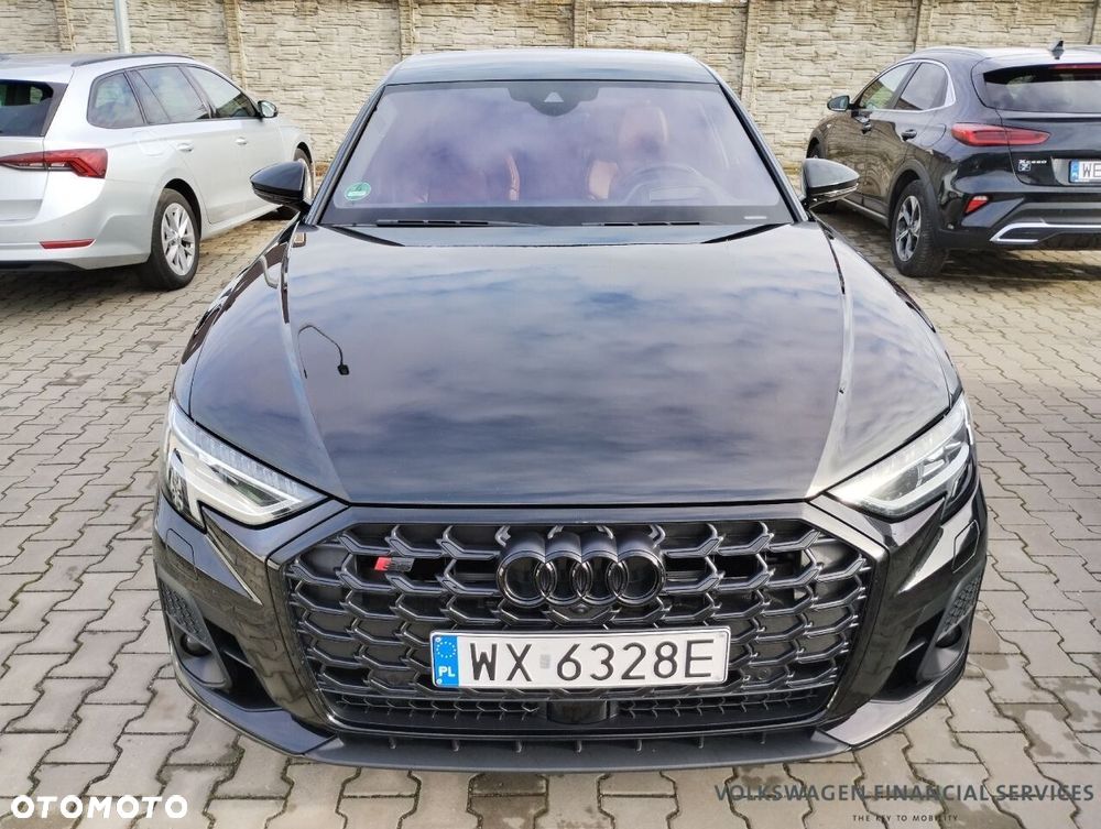 Audi S8 - 9