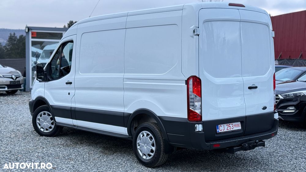 Ford Transit - 11