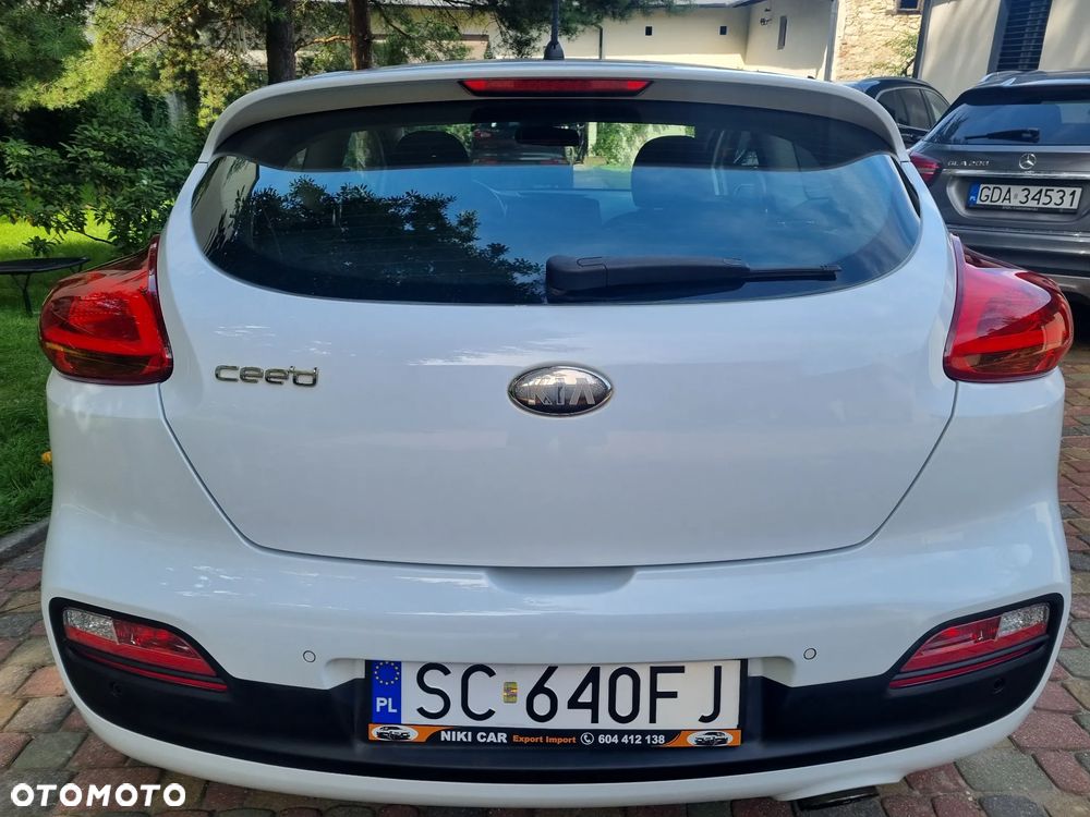 Kia Ceed 1.6 GDI Business Line - 8