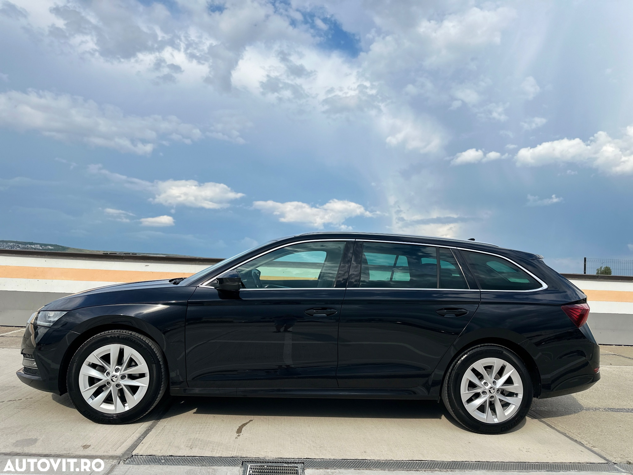 Skoda Octavia Combi 2.0 TDI 150 CP DSG Sportline - 29