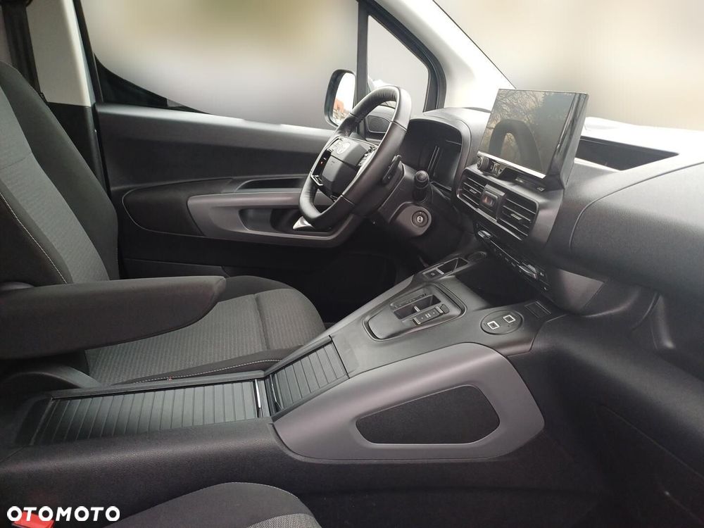 Toyota Proace City Verso Long 1.5 D-4D Family - 9