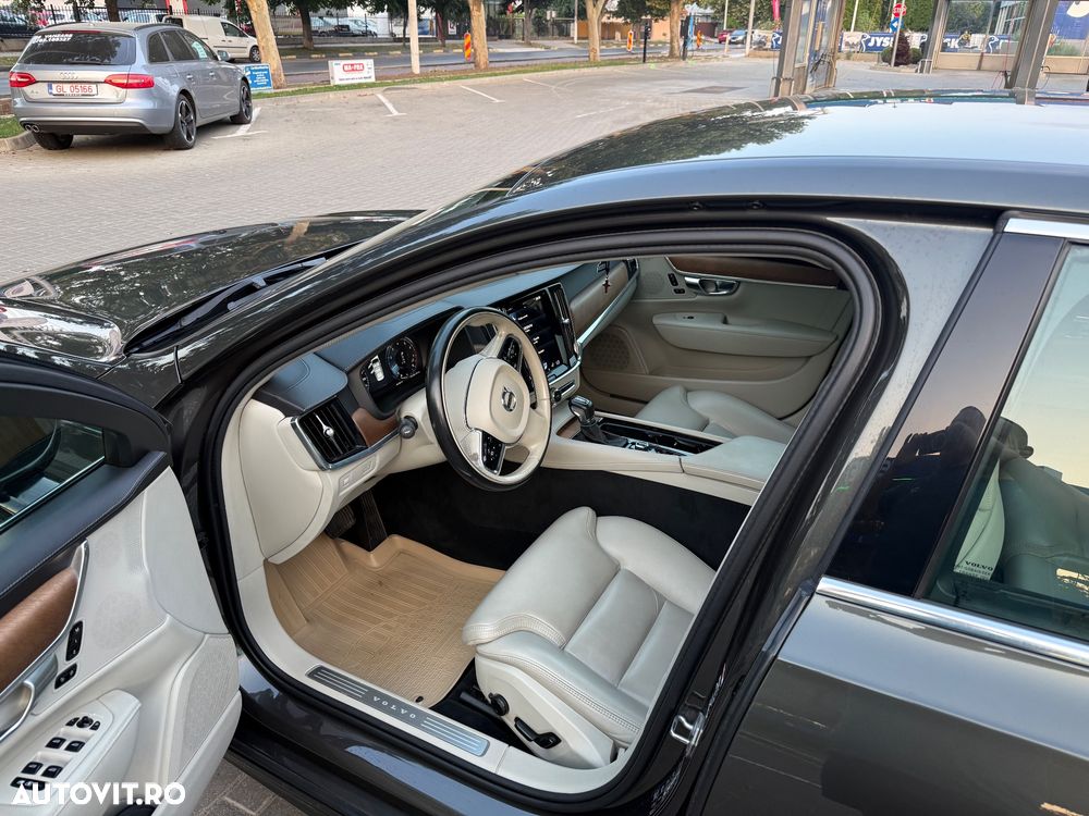 Volvo S90 T4 Geartronic Inscription - 11