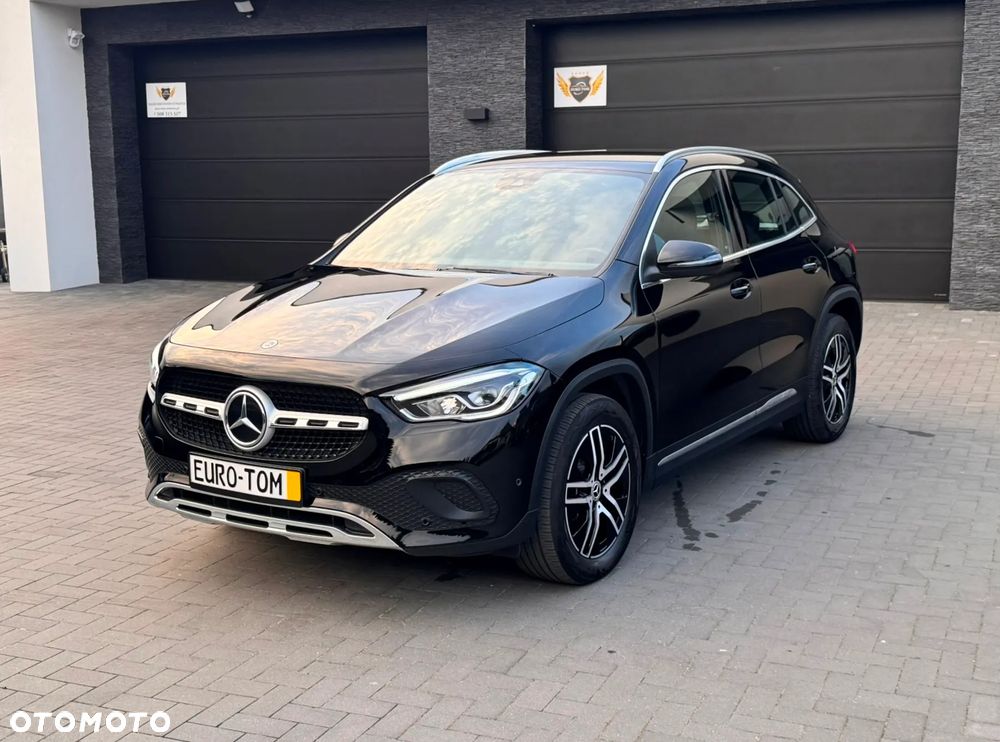 Mercedes-Benz GLA 220 d Progressive - 12