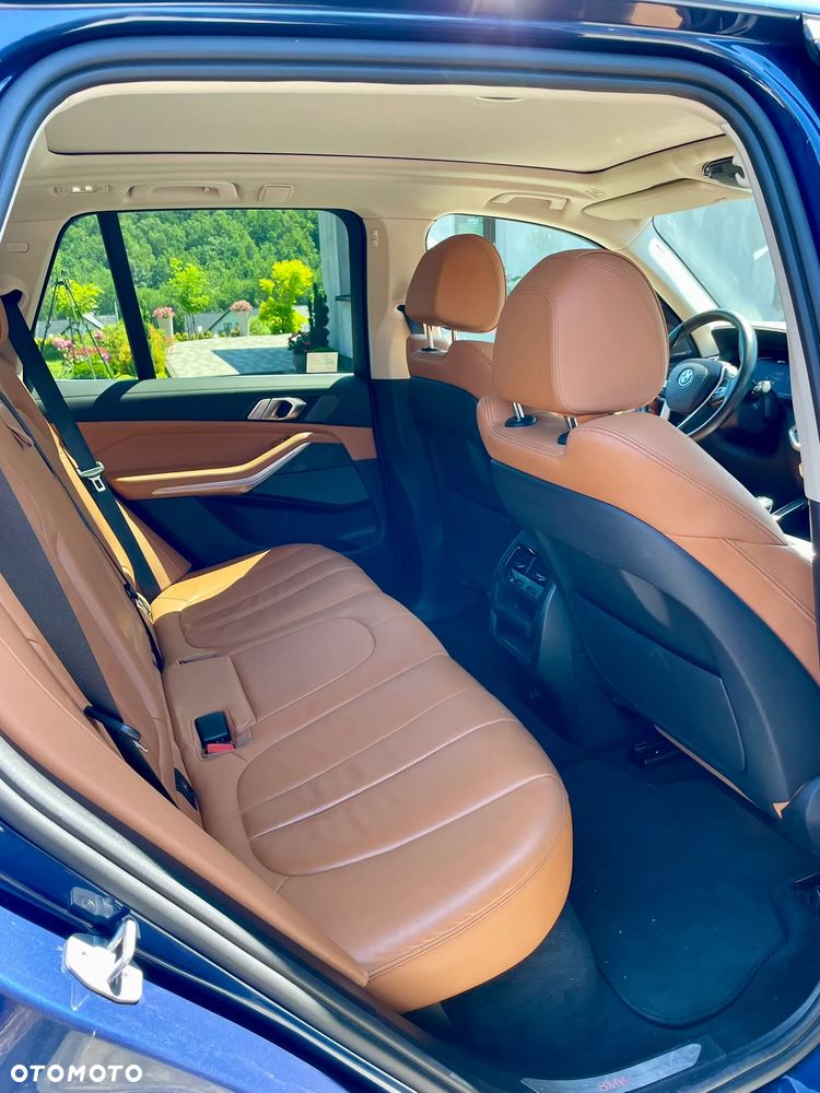 BMW X5 xDrive45e - 13