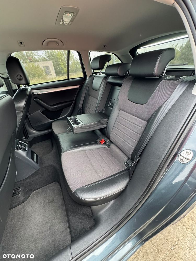 Skoda Octavia 2.0 TDI Elegance - 19