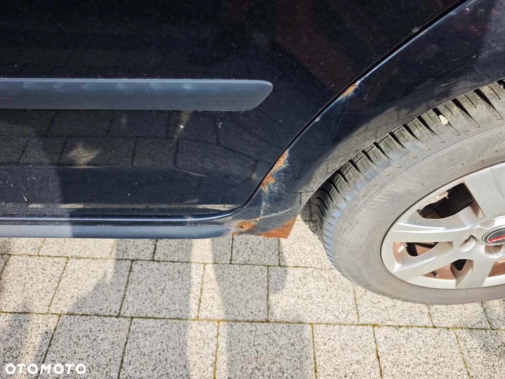 Volkswagen Golf Plus 1.6 TDI DPF Trendline - 9