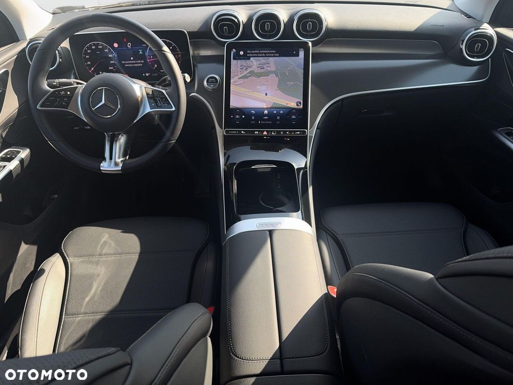 Mercedes-Benz GLC - 19