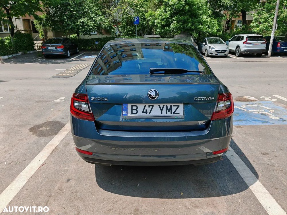 Skoda Octavia 1.8 TSI 4X4 DSG Style - 10