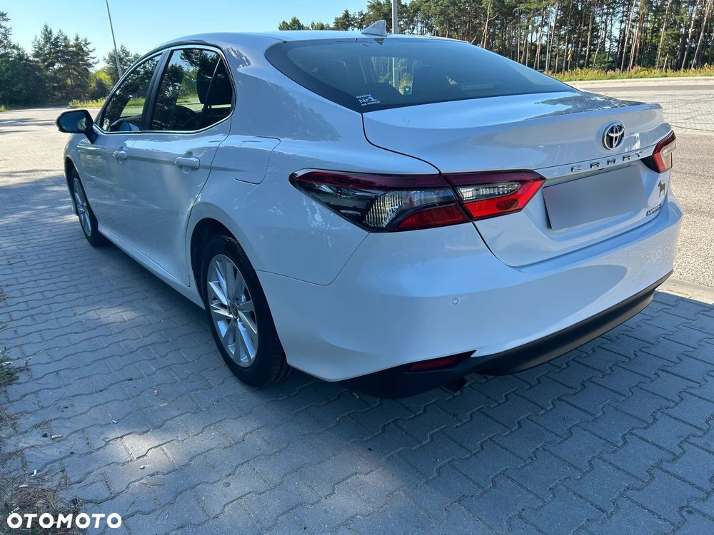 Toyota Camry 2.5 Hybrid Comfort CVT - 27