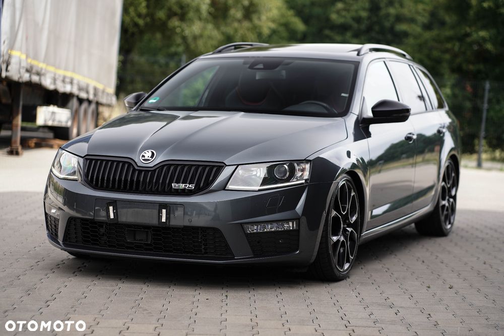 Skoda Octavia 2.0 TDI RS - 2