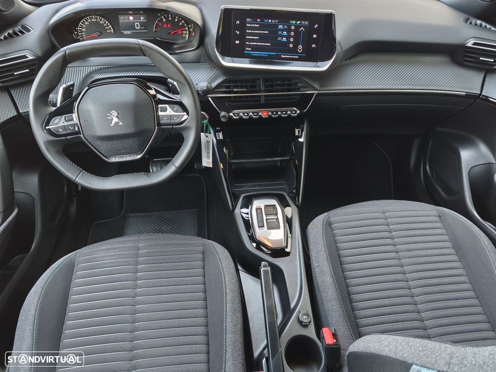 Peugeot 2008 PureTech 130 EAT8 Allure - 31