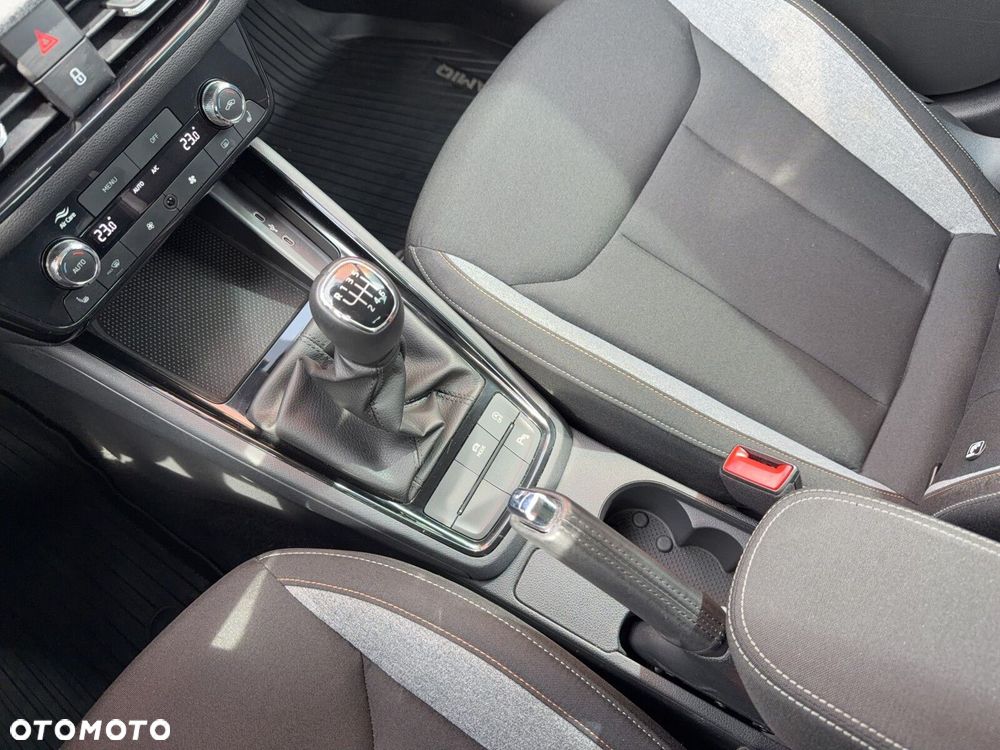 Skoda Kamiq 1.0 TSI Selection - 21