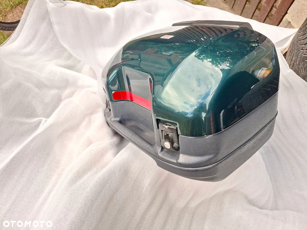 Honda ST - 40
