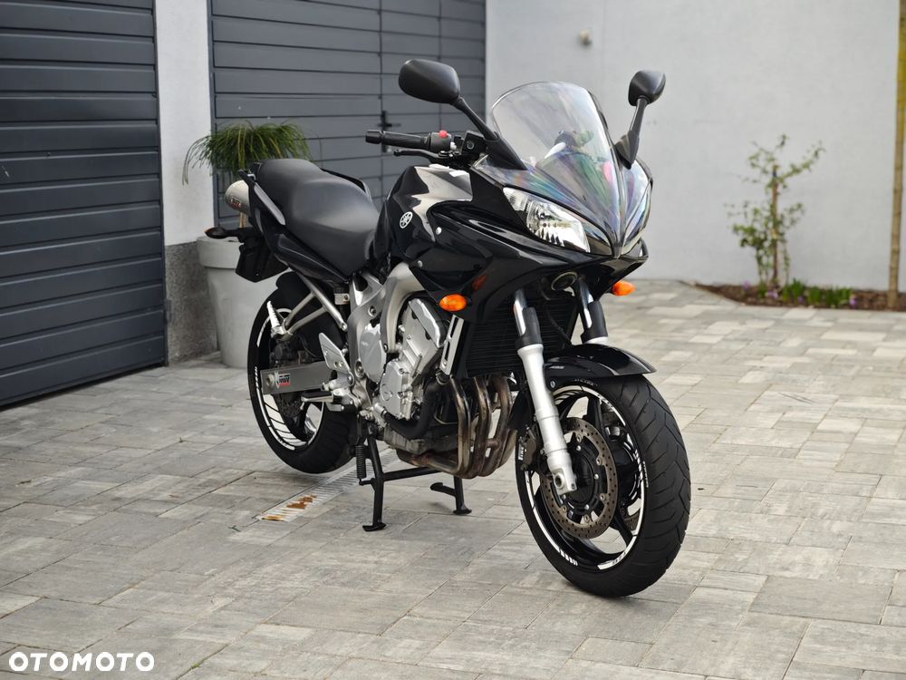 Yamaha FZ6 - 21