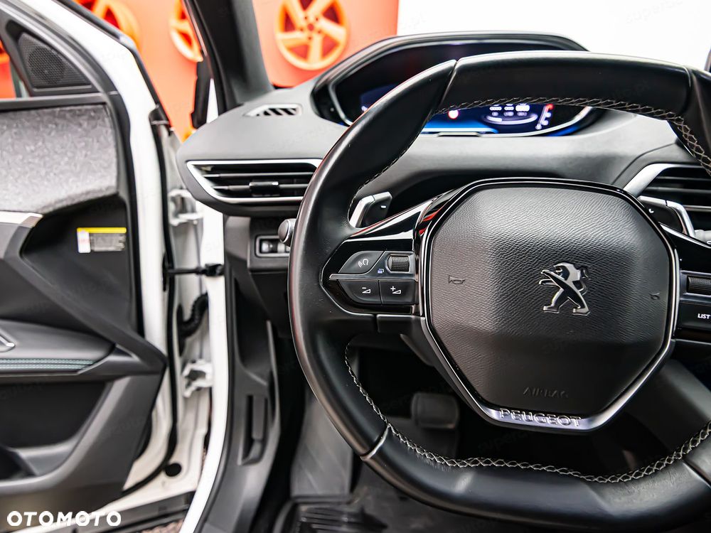 Peugeot 3008 1.5 BlueHDi Allure S&S EAT8 - 13