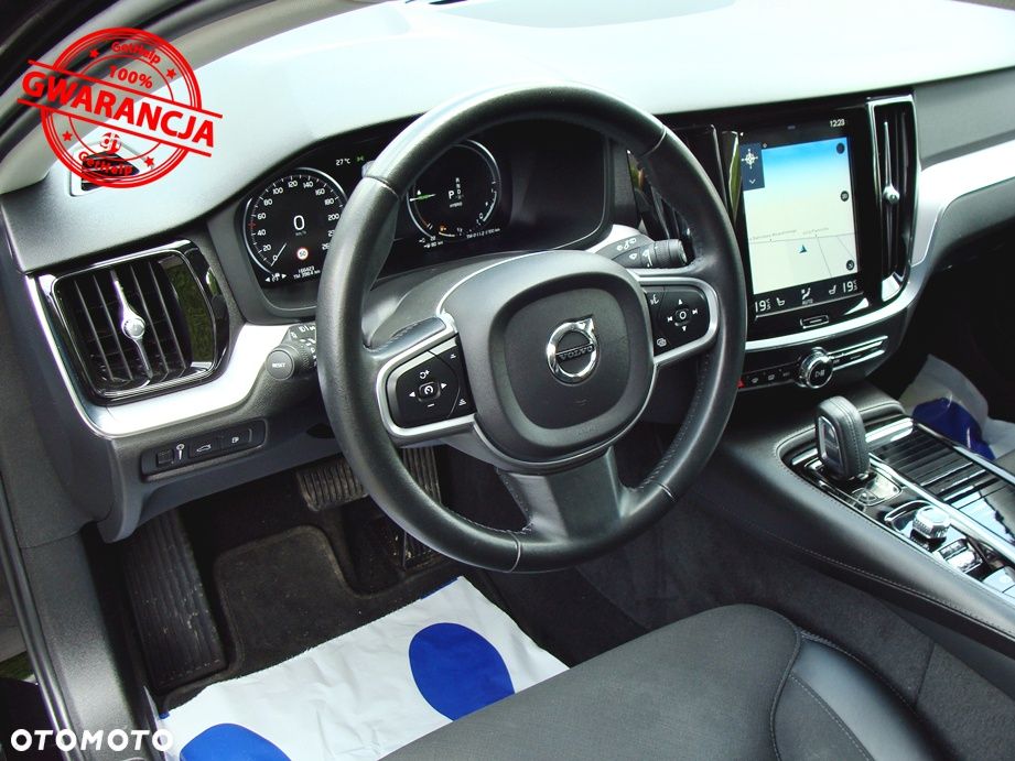 Volvo V60 T6 AWD Recharge Geartronic Inscription - 17