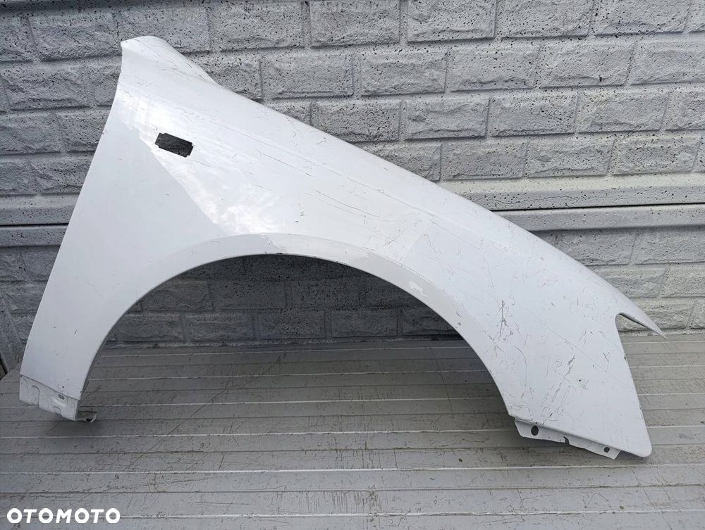 HYUNDAI SONATA V NF 2004-2009 BŁOTNIK PRAWY PRZEDNI